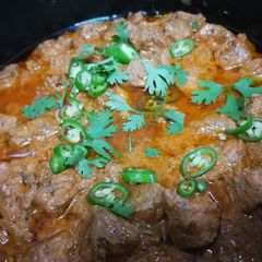 A picture of Chicken Tikka Handi.