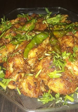 स्पाइसी फ्राई अरबी (spicy fry arbi) रेसिपी मुख्य फोटो
