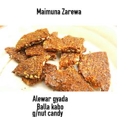 A picture of Hallaka kwabo/balla kwabo/alewar gyada/ground nut candy.