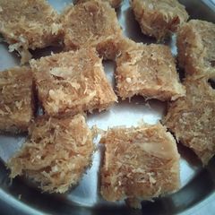 A picture of Seviya barfi.
