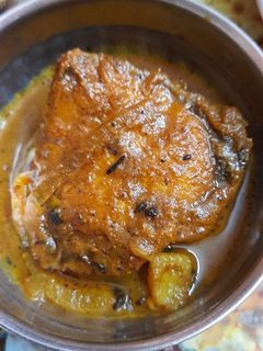 আলু দিয়ে কাতলা কালিয়া (aloo diye katla kalia recipe in Bengali) রেসিপির প্রধান ছবি