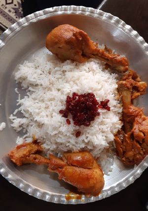 عکسی از دستور زرشک پلو با مرغ