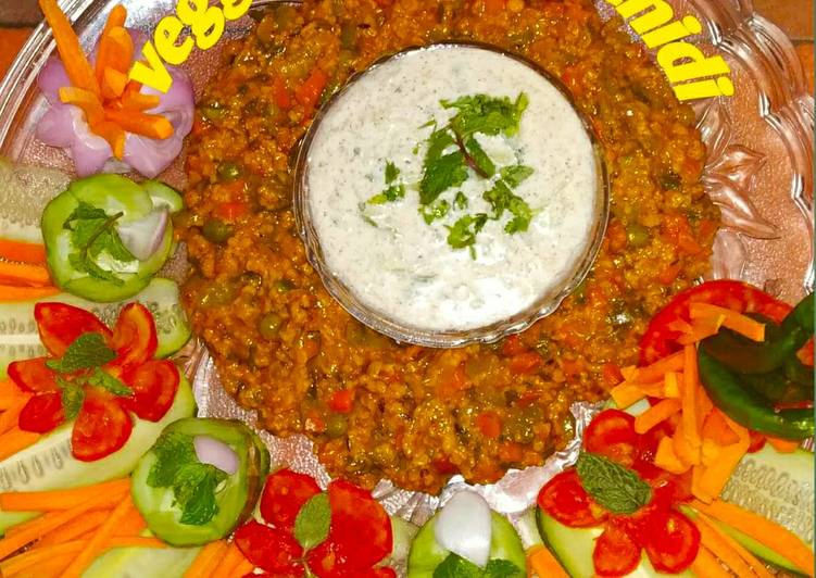 Simple Way to Make Ultimate Veggies Oats Khichdi