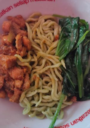 Foto resep Mie ayam hijau