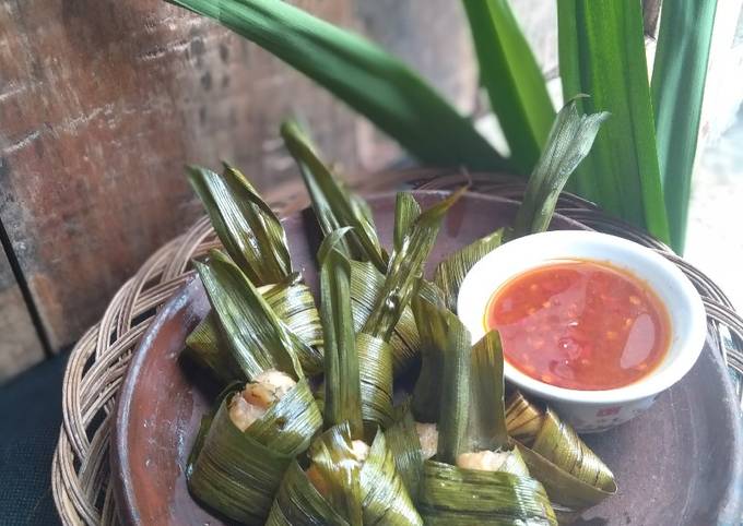 Ayam goreng daun pandan🍗