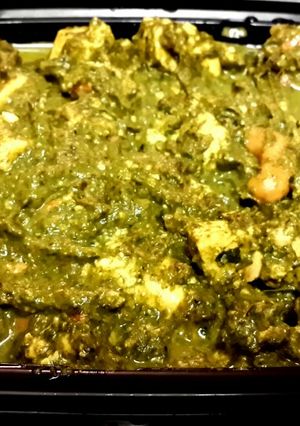 A picture of Palak paneer(Spinach and cottage cheese curry).