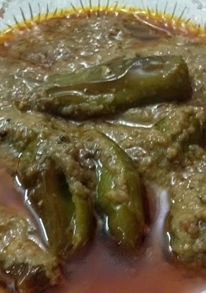 A picture of Mirchi Ka salan.