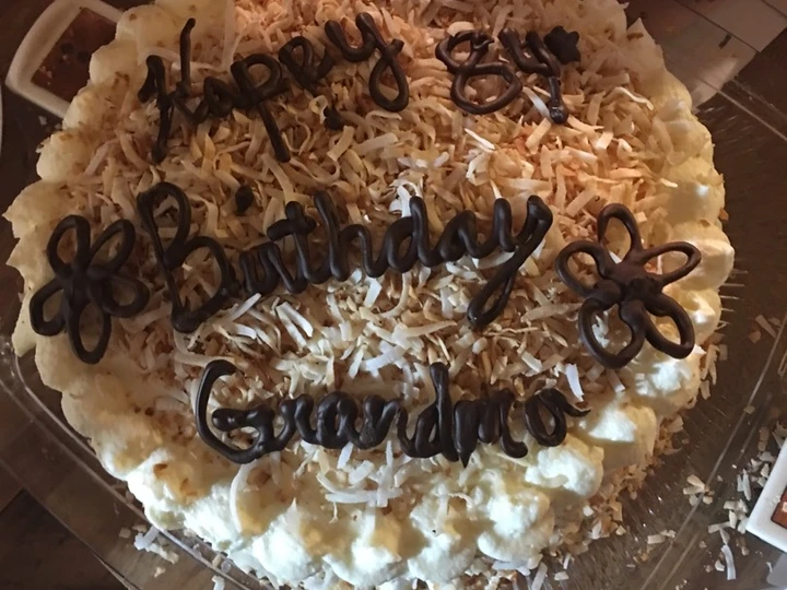 Easy Way Prepare Grandmas famous pineapple coconut cake which Delicious