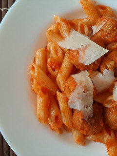 Foto di Pasta con le polpette di melanzane