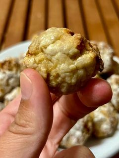 Una foto de Albóndigas de pollo y cebolla caramelizada en airfryer ¡tremendas!