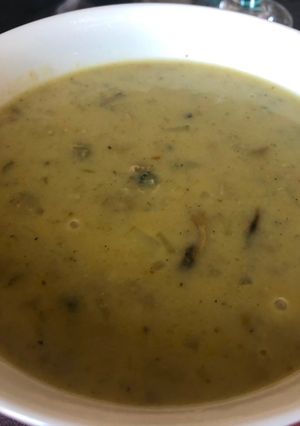 Una foto de Clam Chowder (sopa cremosa de mariscos)