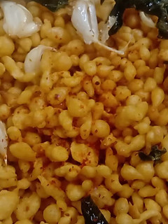 காரா பூந்தி (Kaara poonthi recipe in tamil) செய்முறை முக்கிய புகைப்படம்