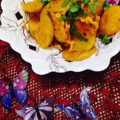 A picture of Crispy and spicy pakaros.