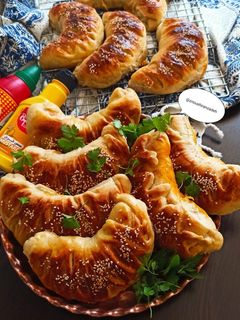 عکسی از دستور پیراشکی گوشت و قارچ