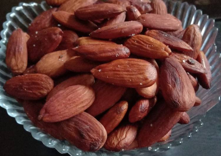 Recipe of Any-night-of-the-week Roasted Almonds 🌰🥜