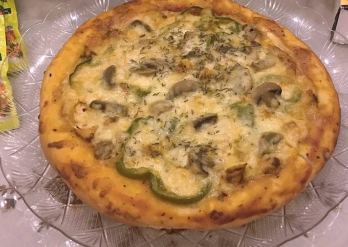 Easiest Way to Prepare Homemade Without Oven Chicken Tikka cheese Pizza 🤗
