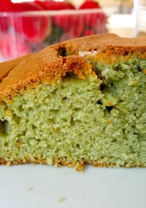 Une photo de Gâteau yaourt à la pistache
