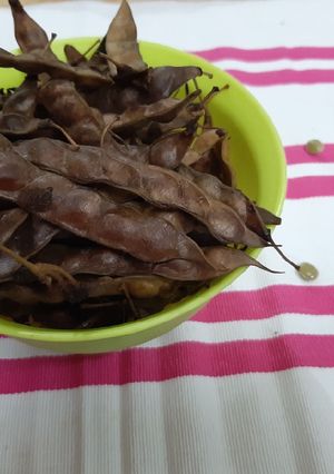A picture of Boiled Pigeonpea seedpods (Turichya Shenga).