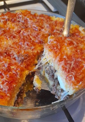 Una foto de Pastel de carne con polenta