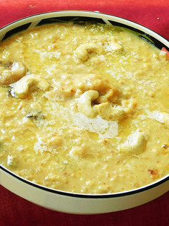 அக்கார அடிசல் (Akkaara adisal recipe in tamil) செய்முறை முக்கிய புகைப்படம்