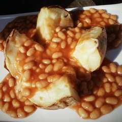 Una foto de Jacket potato (patata rellena inglesa)
