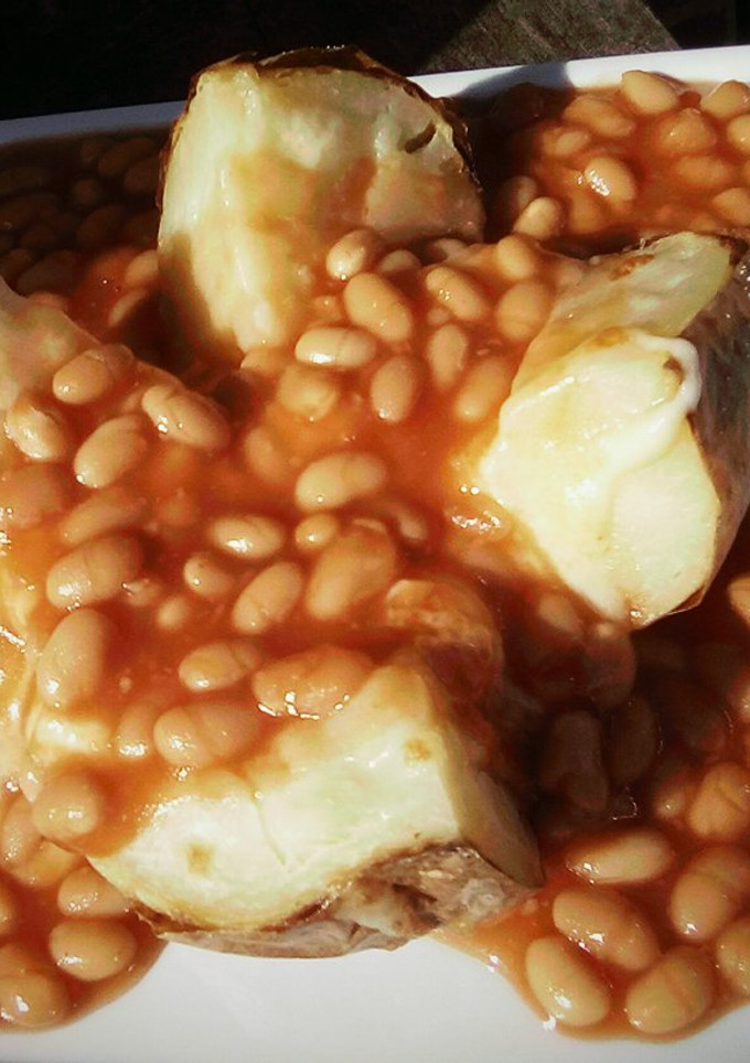 Una foto de Jacket potato (patata rellena inglesa)