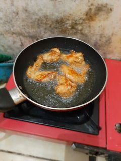 Foto resep Sayap ayam goreng saos tiram simpel