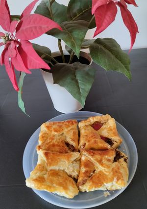 Une photo de Feuilletés aux pesto et poivrons rouges 🍑