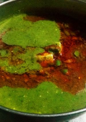 A picture of Palak Paneer.