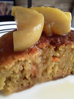 Una foto de Torta de zanahoria sin huevo hecha en sartén...🥧🥕🥧