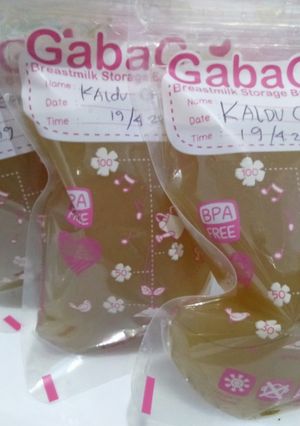 Foto resep Kaldu Ceker buat Mpasi bayi 6 bulan pertama menu 4 bintang