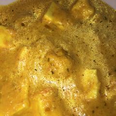 A picture of Shahi paneer.