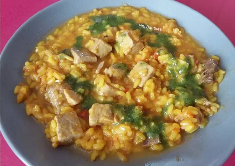 Arroz caldoso con atún