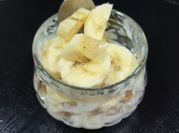 Una foto de postre carlota