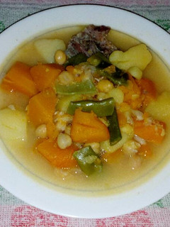 Una foto de Cocido de garbanzos con calabaza