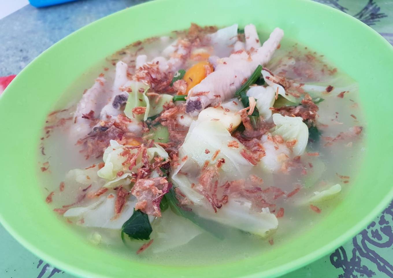 Sop sayur ceker
