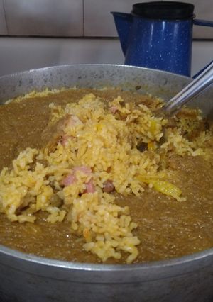 Una foto de Arroz con gandules apastelado🇵🇷
