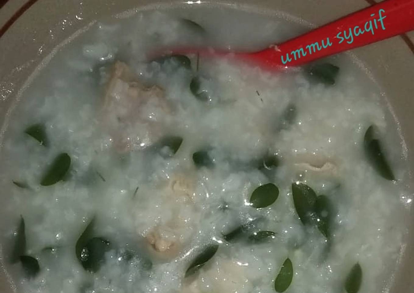 Bubur Beras Putih Ayam Kelor à la ummu syaqif