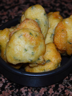 Una foto de Buñuelos de bacalao