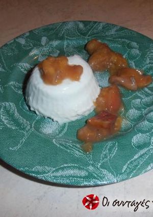 Φωτογραφία της συνταγής Panna cotta με γάλα καρύδας, σε... χρώματα ροδάκινου