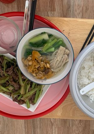 Hình của món Cơm nhà nấu 👌😇.