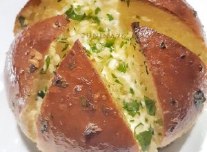 Foto resep Korean Garlic Bun