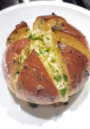 Foto resep Korean Garlic Bun