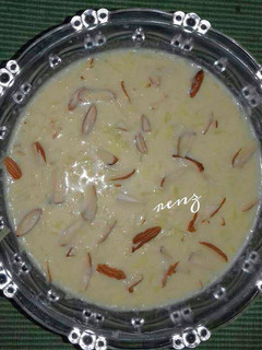 कद्दू की खीर (Kaddu ki kheer recipe in hindi) रेसिपी मुख्य फोटो