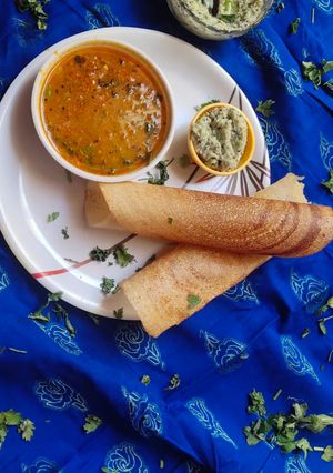 રવા પેપર ઢોંસા (Rava Paper Dosa Recipe In Gujarati) રેસીપી મુખ્ય ફોટો