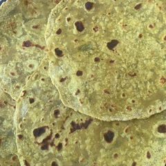 A picture of Masala Toor Dhal roti.