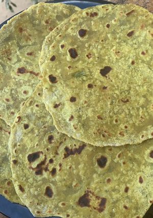 A picture of Masala Toor Dhal roti.