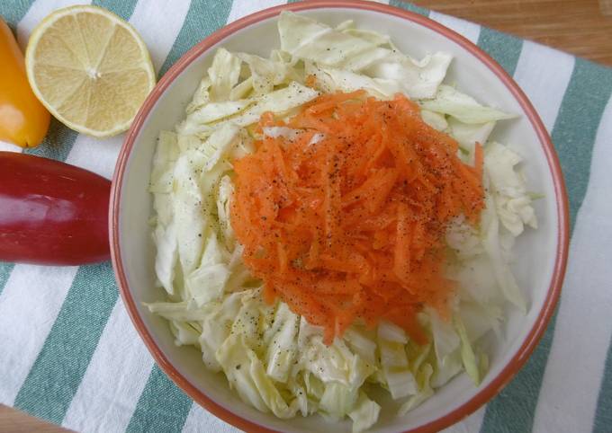 Simple Way to Prepare Super Quick Homemade Lemon Tasty Grated Cabbage &amp; Carrot Salad