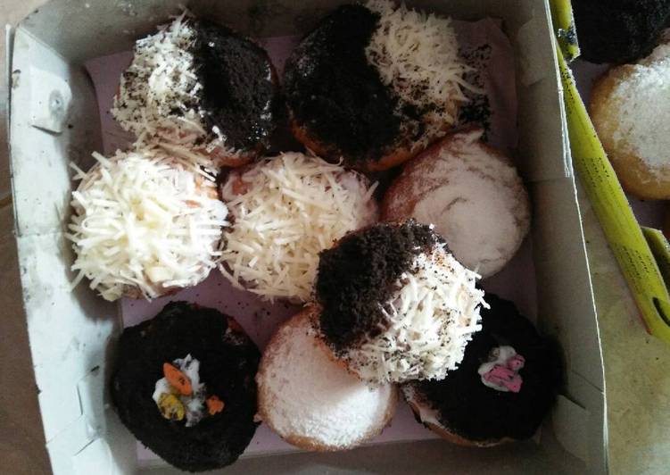 Donat isi nanas madu ceria