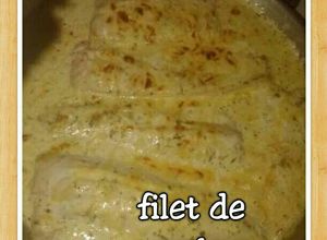 Una foto de Filet de merluza al horno con crema
